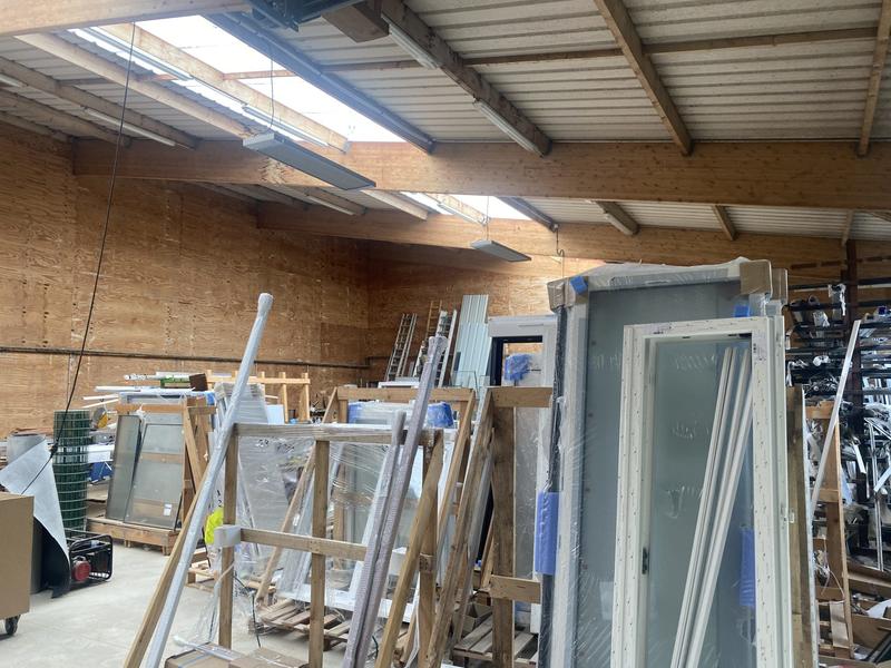 Local d'activités - 425 m²