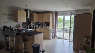 Maison - 150 m² - 5 pièces