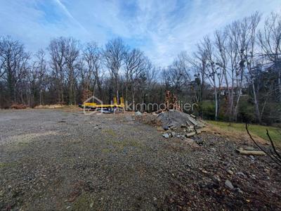 Terrain constructible - 3 355 m²