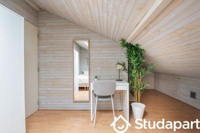 Chambre - 10 m² - 1 pièce