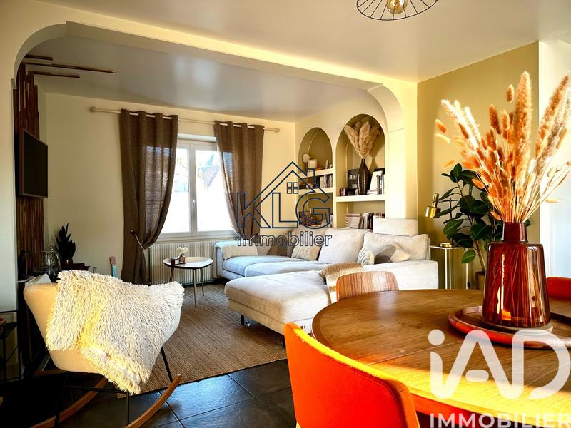 Maison - 122 m² - 5 pièces