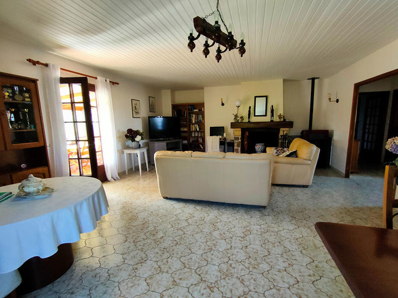 Maison - 136 m² - 5 pièces