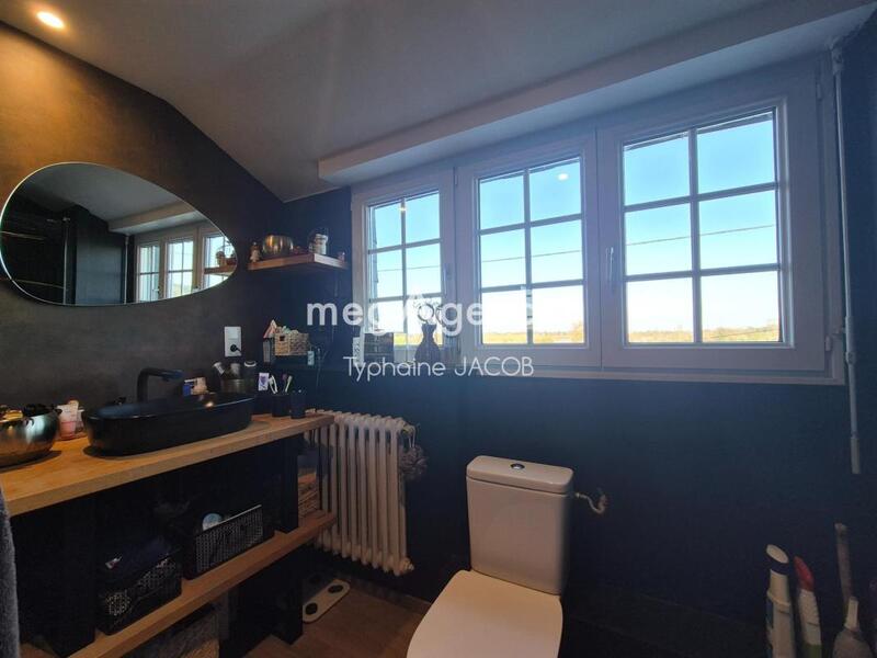 Maison - 158 m² - 7 pièces