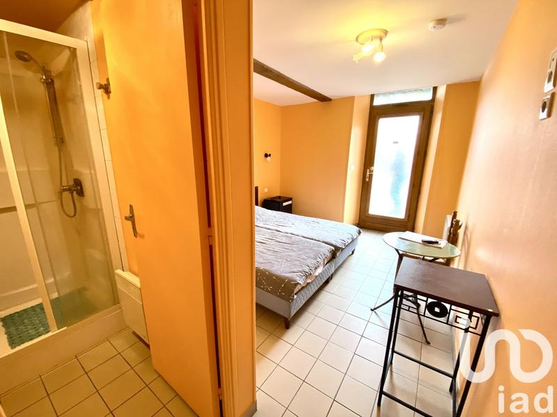 Maison de village - 487 m² - 13 pièces