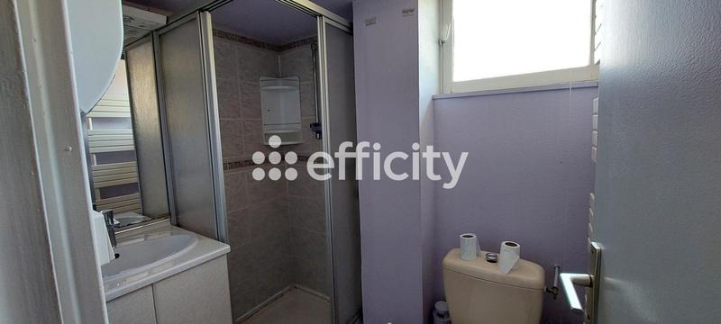 Maison - 176 m² - 8 pièces