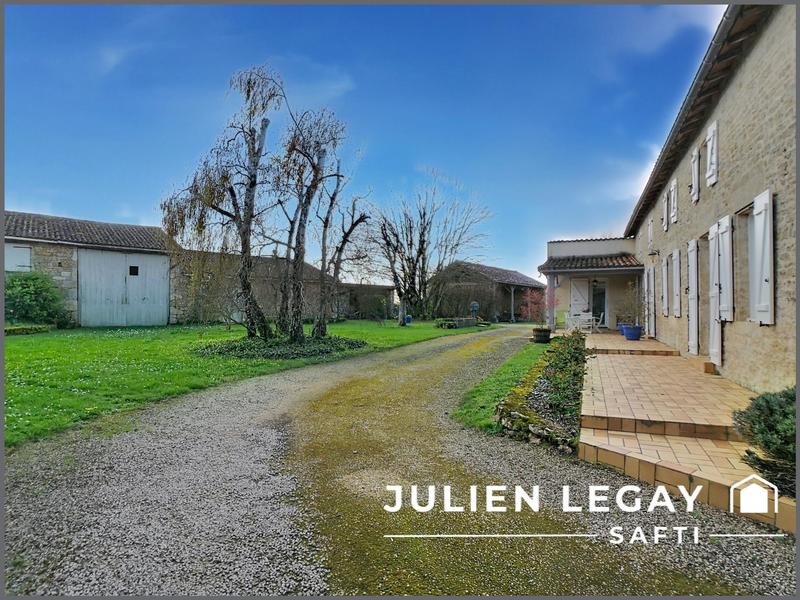 Maison - 176 m² - 6 pièces