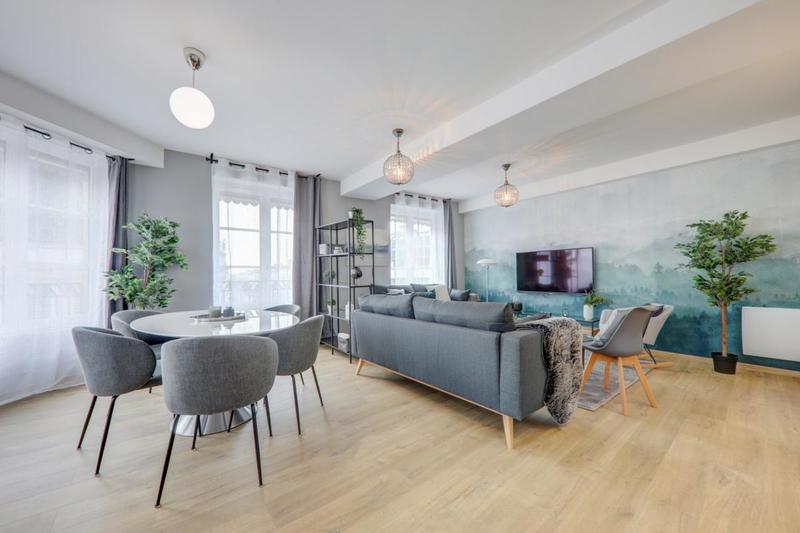 Appartement - 116 m² - 6 pièces