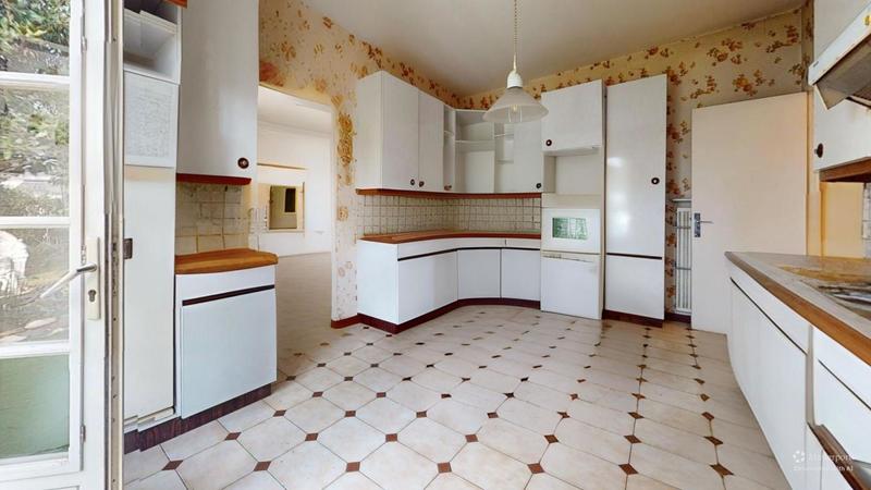 Maison - 160 m² - 5 pièces