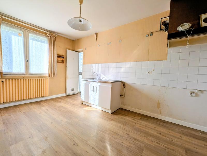 Appartement - 79 m² - 4 pièces
