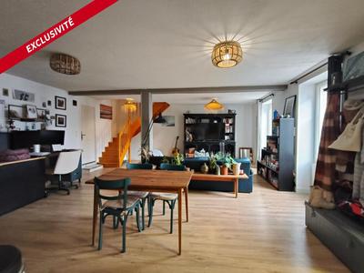 Maison de ville - 92 m² - 4 pièces