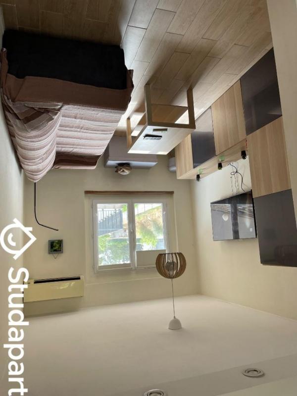 Chambre - 8 m² - 1 pièce