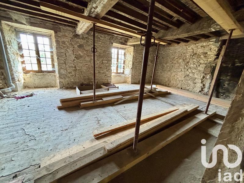 Maison de campagne - 400 m² - 2 pièces