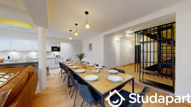 Chambre - 14 m² - 1 pièce