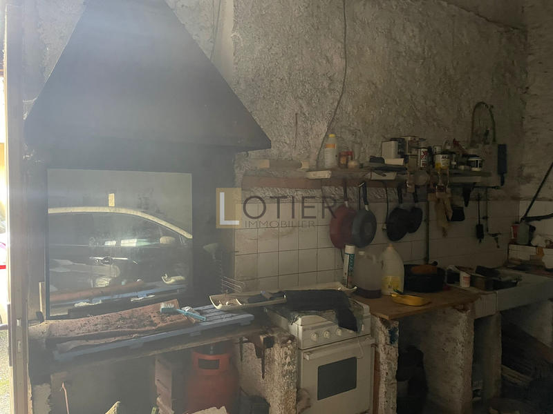 Parking / Garage - 134 m²