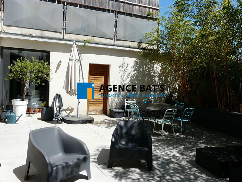 Appartement - 247 m² - 7 pièces