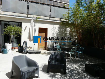 Appartement - 247 m² - 7 pièces