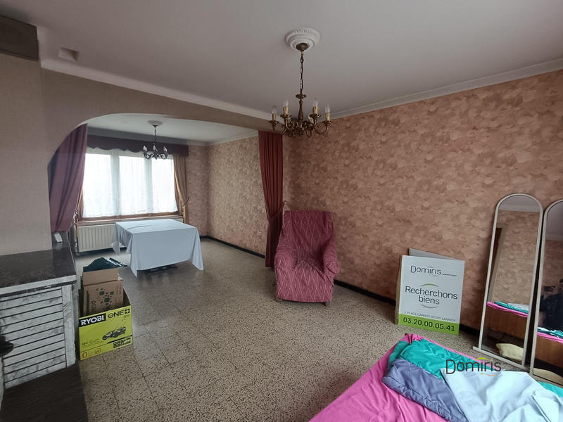 Maison - 95 m² - 5 pièces