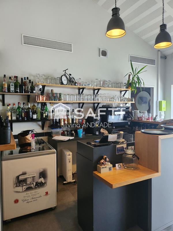 Local commercial - 228 m²