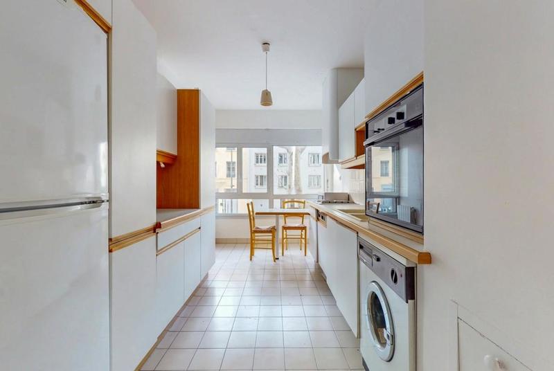 Appartement - 85 m² - 3 pièces