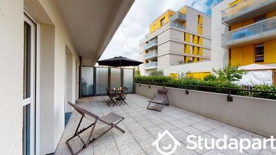 Chambre - 9 m² - 1 pièce