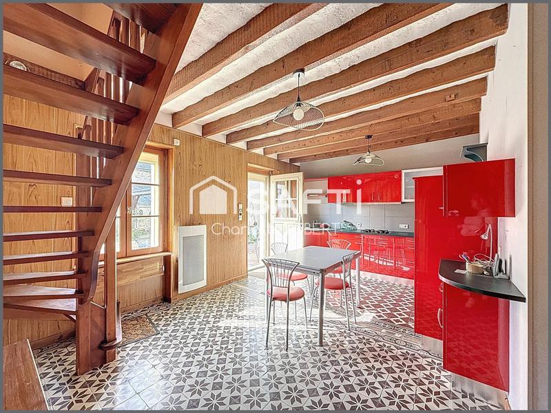 Maison - 105 m² - 5 pièces