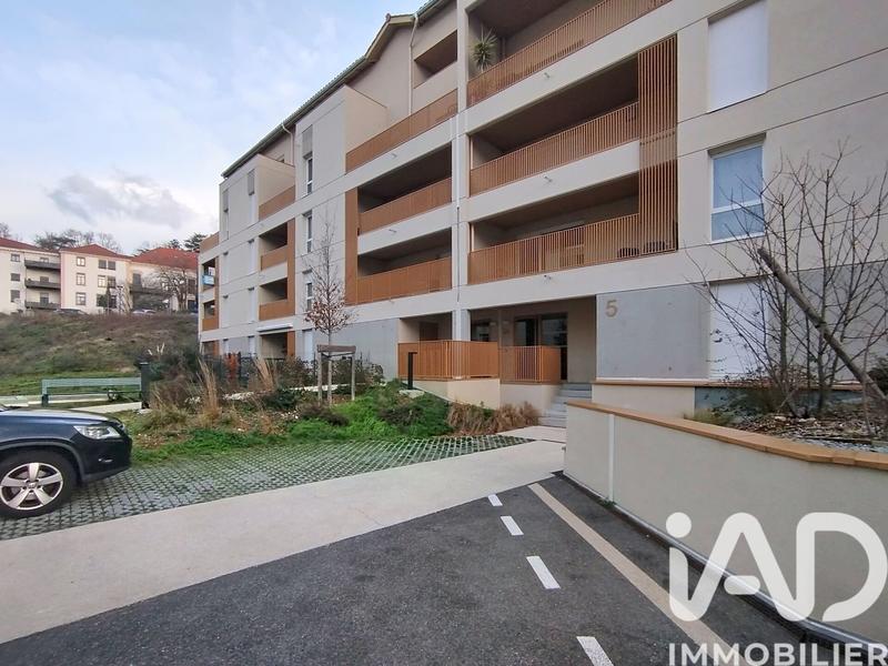 Appartement - 64 m² - 3 pièces