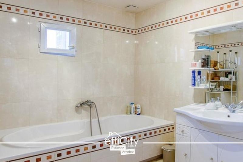 Maison - 108 m² - 6 pièces