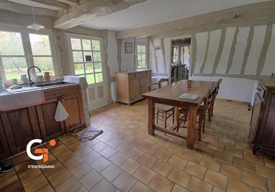 Maison - 107 m² - 6 pièces