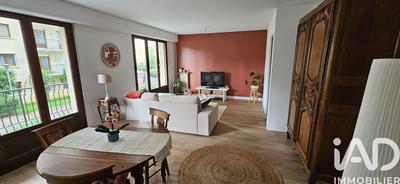 Appartement - 95 m² - 5 pièces