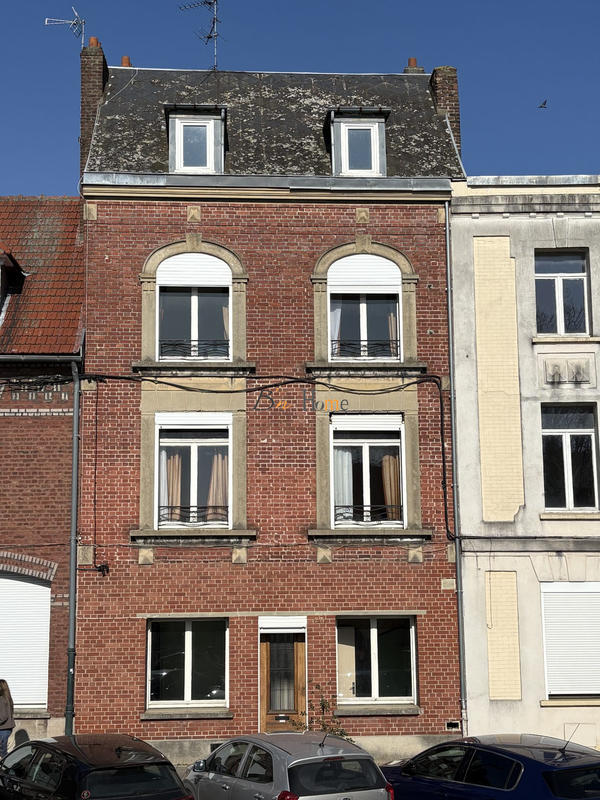Maison - 107 m² - 5 pièces