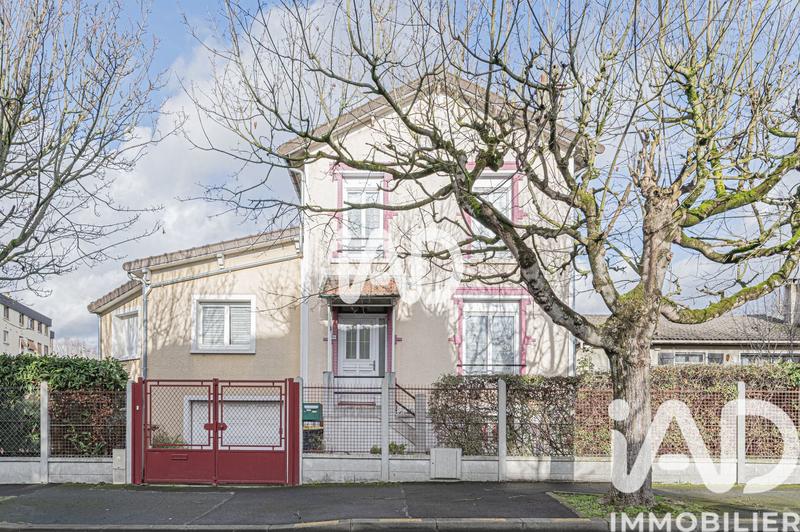 Maison - 107 m² - 4 pièces