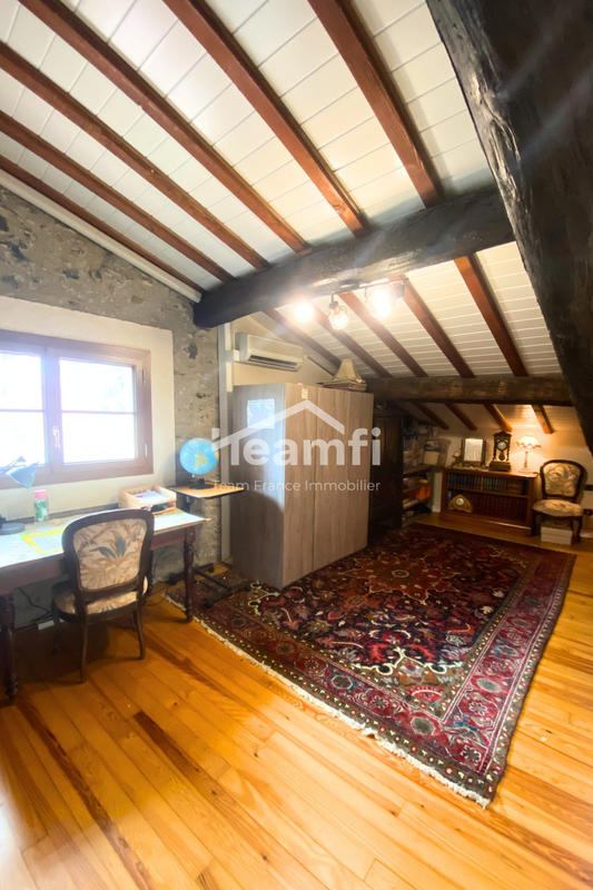 Maison - 168 m² - 5 pièces