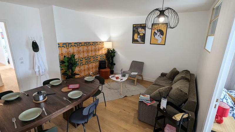 Chambre - 18 m² - 6 pièces