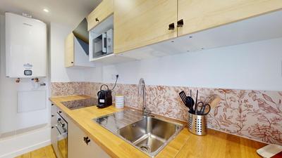 Appartement - 76 m² - 5 pièces