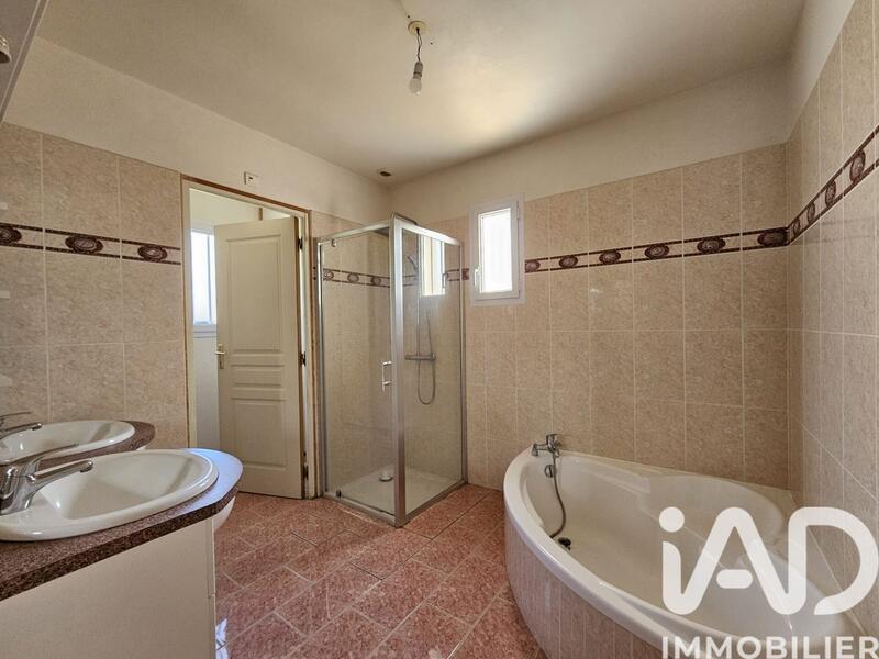 Maison - 114 m² - 6 pièces