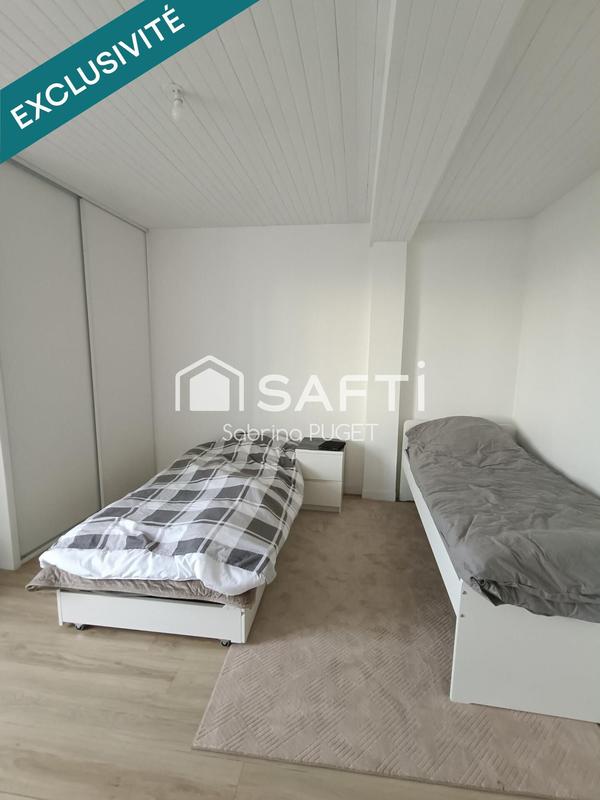 Maison - 230 m² - 9 pièces