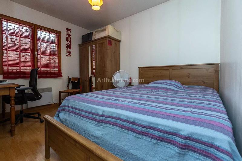 Maison - 99 m² - 5 pièces