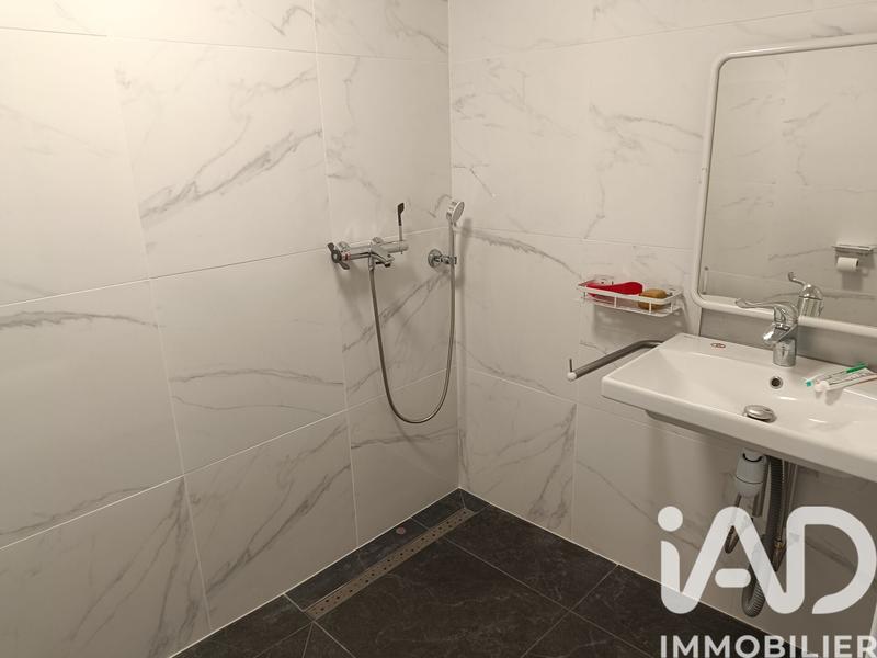 Maison - 265 m² - 9 pièces