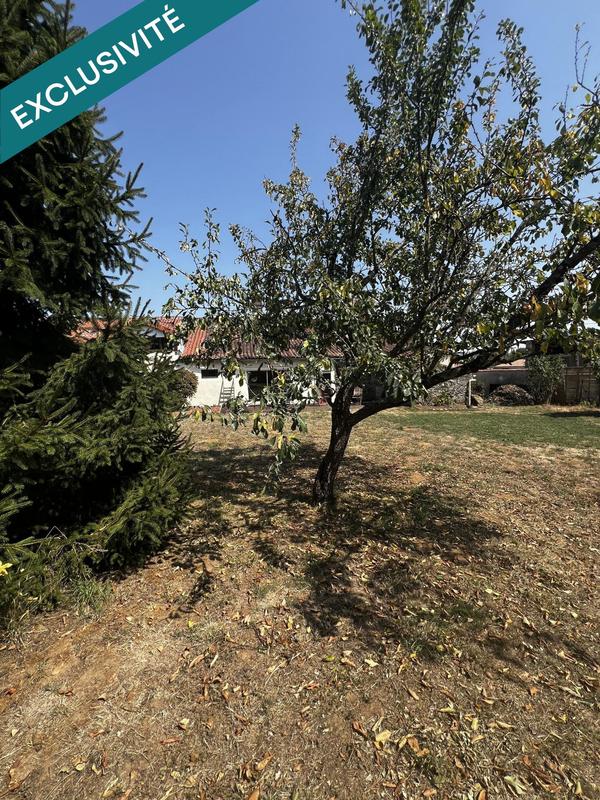 Maison - 240 m² - 7 pièces