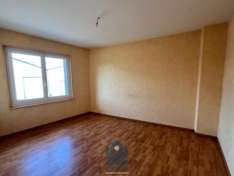 Maison - 98 m² - 5 pièces