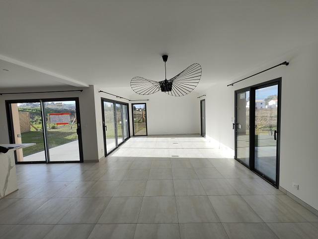 Maison - 151 m² - 5 pièces