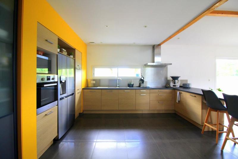 Maison - 192 m² - 5 pièces