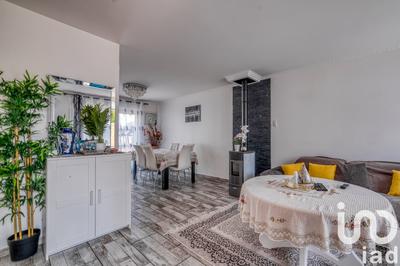 Maison - 76 m² - 5 pièces