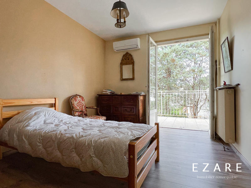 Maison - 176 m² - 7 pièces