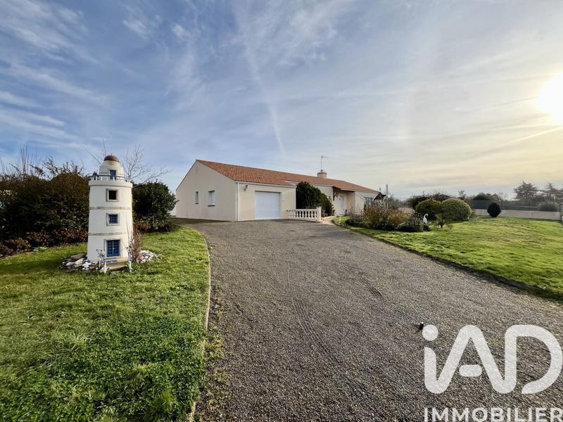 Maison - 165 m² - 6 pièces