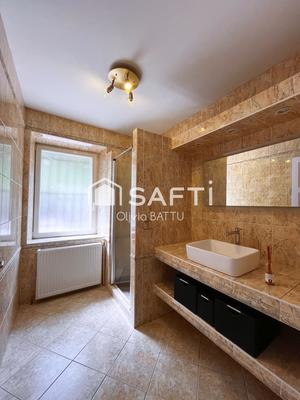 Maison - 142 m² - 6 pièces