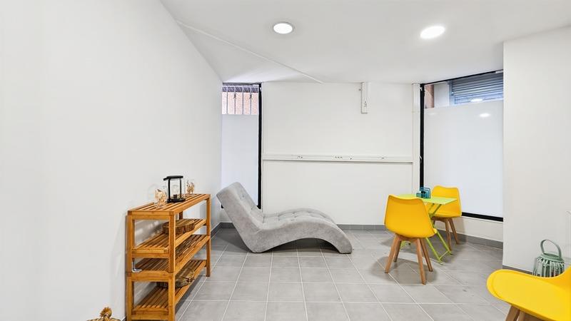 Local commercial - 53 m² - 4 pièces