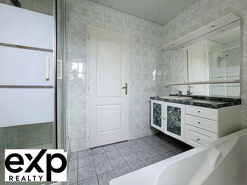 Maison - 108 m² - 6 pièces