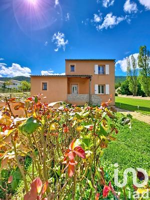 Maison - 118 m² - 5 pièces