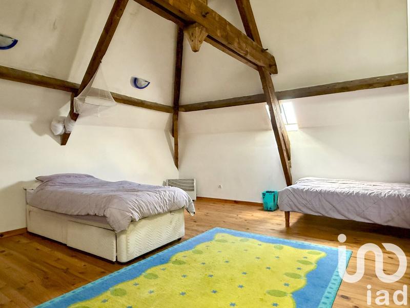 Maison - 275 m² - 7 pièces